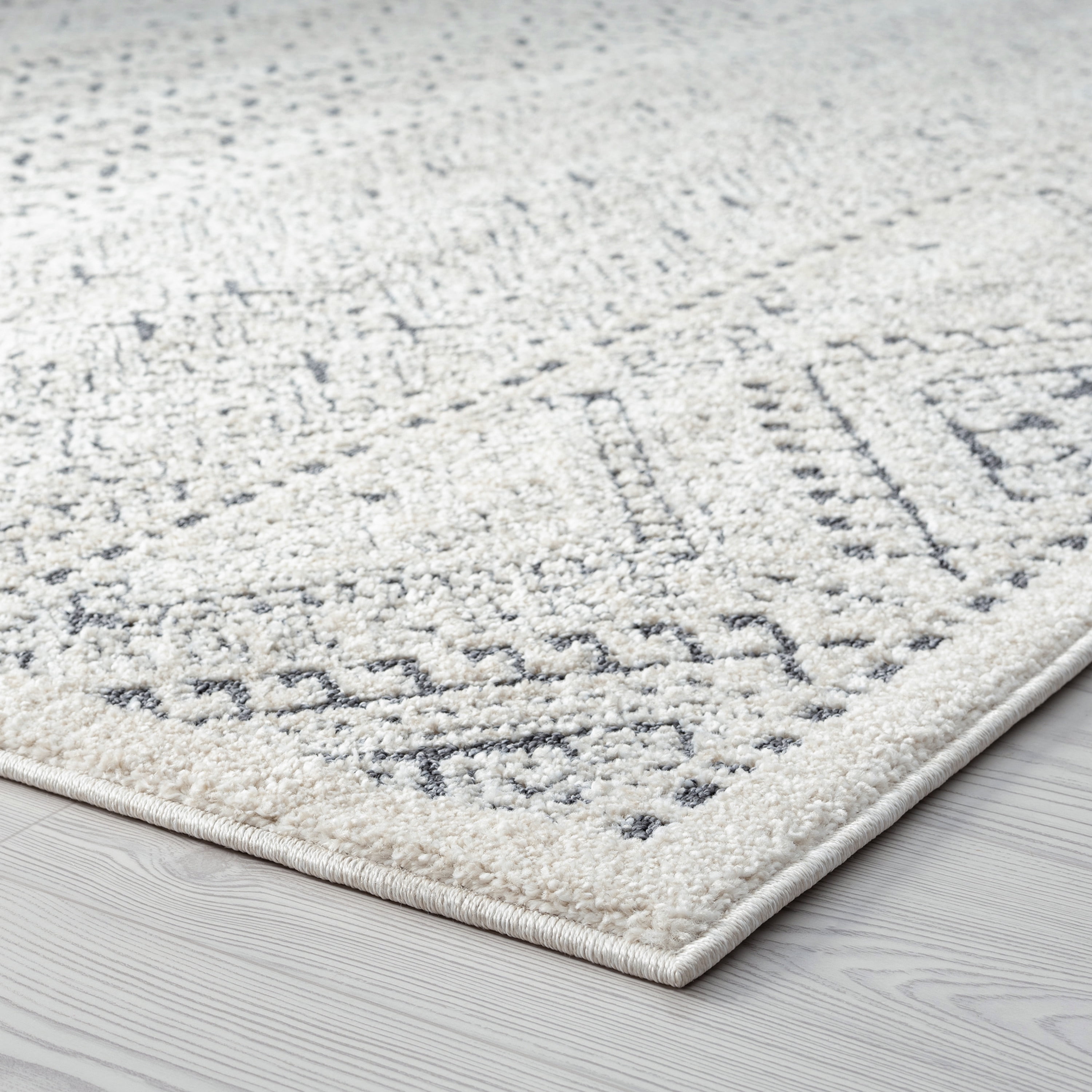 Bliss Rugs Moroccan Area Rug for Living Room, Farmhouse, Bedroom, Geometric Tribal Dining Room Rug | Cream, 5' x 8'(5'3''x7'3'')