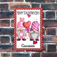 thumbnail image 2 of Feliz Día de San Valentín Lindos Gnomos con Corazón Letreros Metálicos Vintage Decoración del Hogar Letrero de Metal Placa de Pared 12x8, 2 of 3