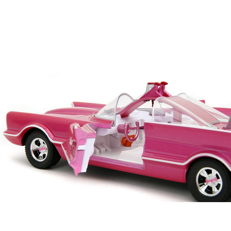 Batman 1:24 1966 Classic TV Series Pink Slip Die-Cast Collectible