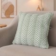 thumbnail image 2 of Coussin Tissé à la Main en Coton Vert Fougère - Ensemble de 2, 2 of 4
