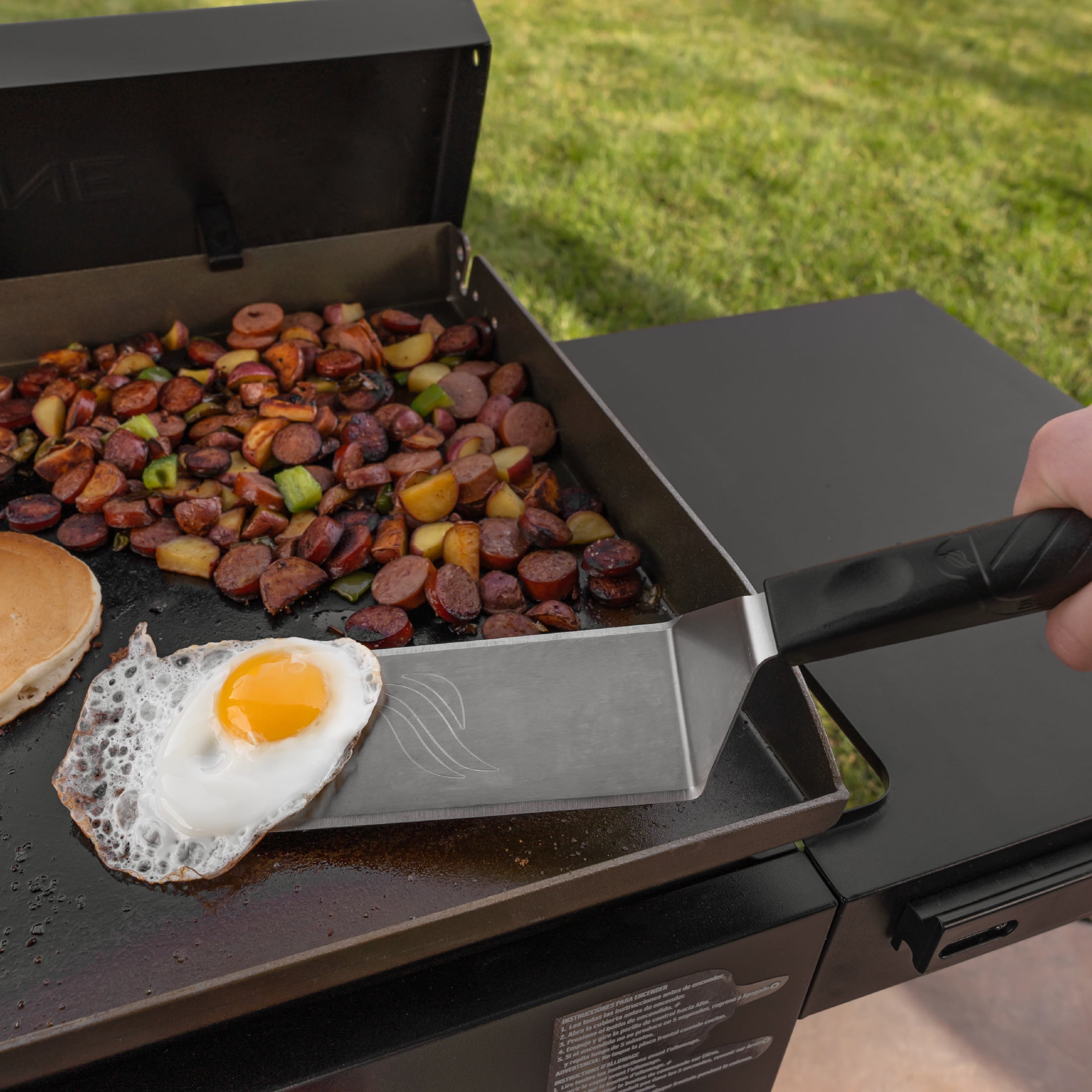 (2 pack) Blackstone 16” Stainless Steel Griddle Spatula with Long, Narrow Blade, 1-Piece