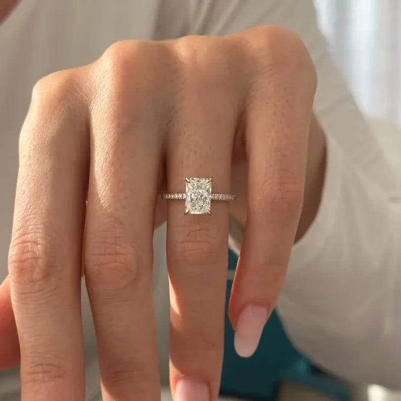 2Ct Radiant Cut Lab Created Diamond Women's Engagement Ring 14k Yellow Gold Plated