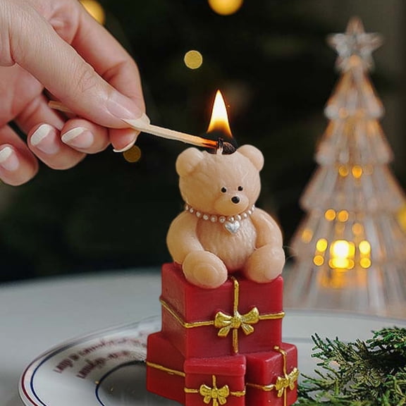 YIMWNYI Handmade Christmas Candles, Natural Soy Wax Candles, Long-Lasting Burning Candles, Festive Home/Bathroom/Dining Decor, Warm Mood-Boosting Candles, Holiday Birthday Gift Candles