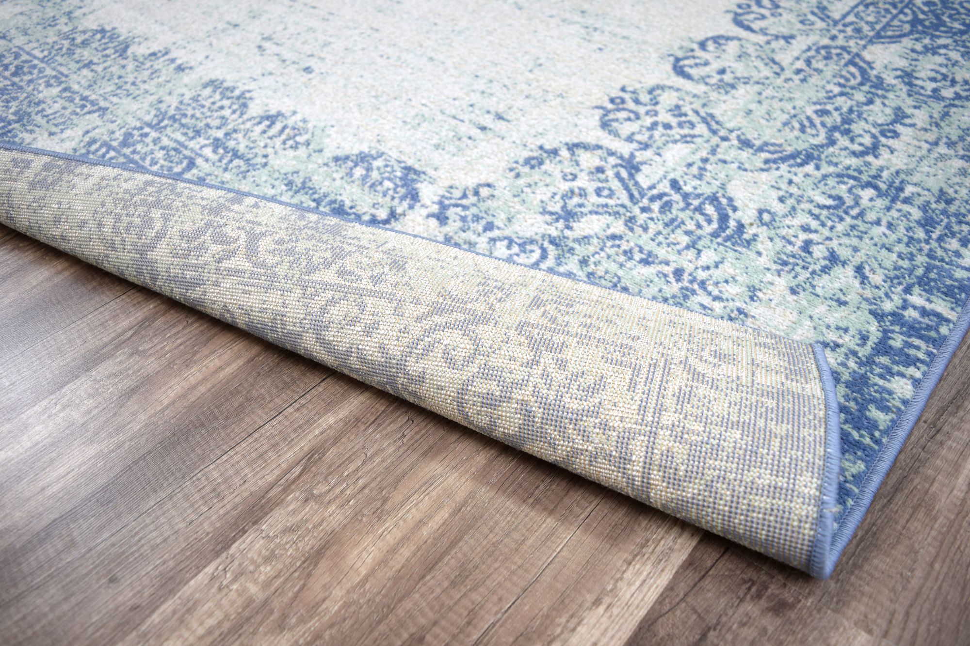 Rugs America Zyra ZL50A Pale Blue Transitional Vintage Area Rug, 5'x7'