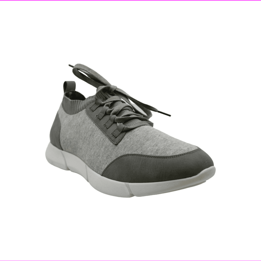 mens walking shoes size 10