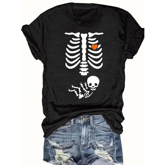 Halloween T-Shirt - Spooky Skeleton Heart & Skull Graphic Tee, Stretchy Loose Fit Crew Neck Top for Halloween Party Outfits, Casual Attire - Year-Round Gothic Shirt for Women, Seasonal Fashion