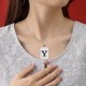thumbnail image 4 of Collar de 26 letras huecas | Cadena ajustable de acero de titanio | Colgante ligero de acero inoxidable para hombre y mujer | Regalo personalizado con inicial para familiares y amigos, 4 of 4