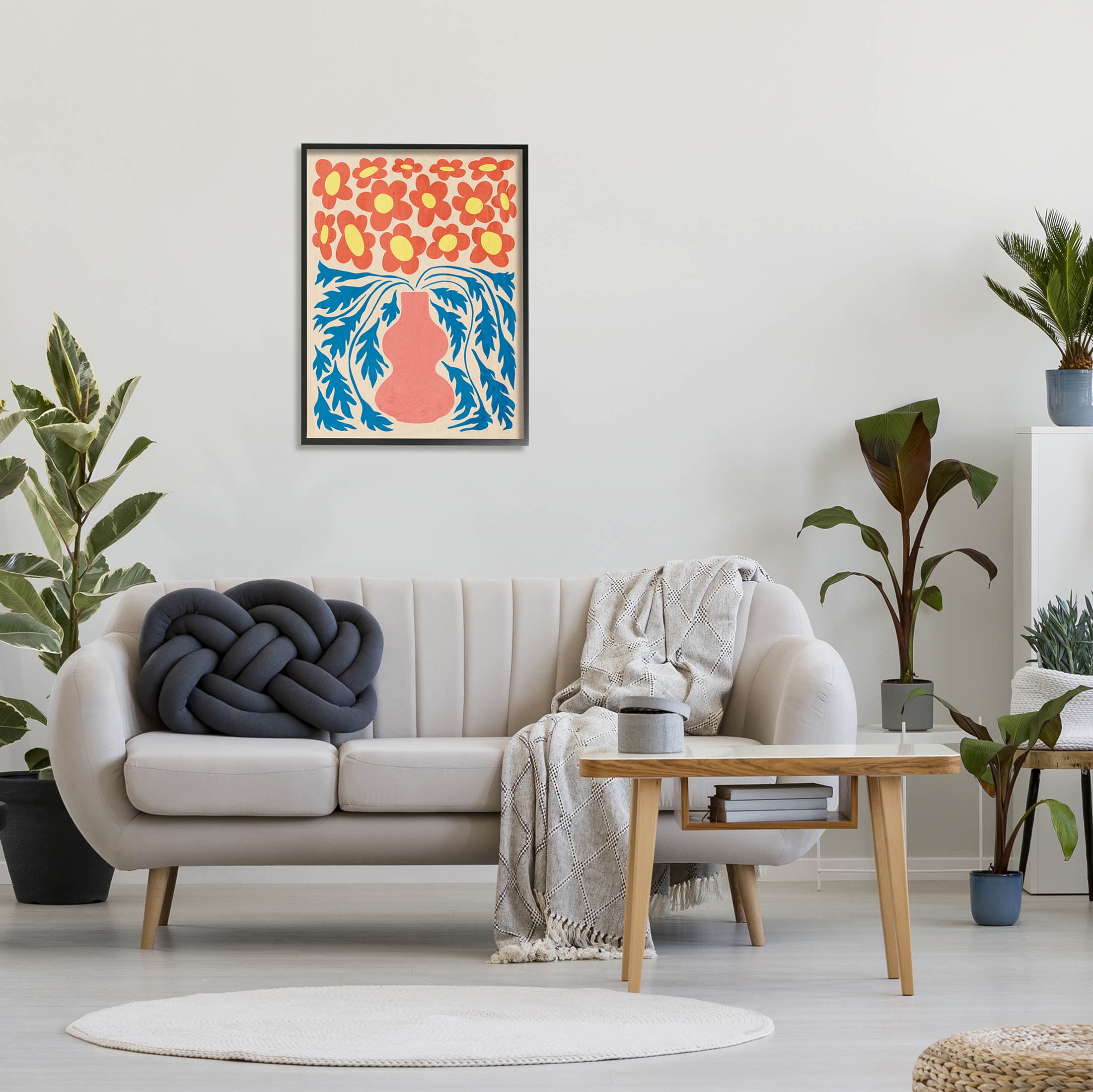 Stupell Industries Retro Flower Pattern Vase Graphic Art Black Framed Art Print Wall Art, Design by Ziwei Li