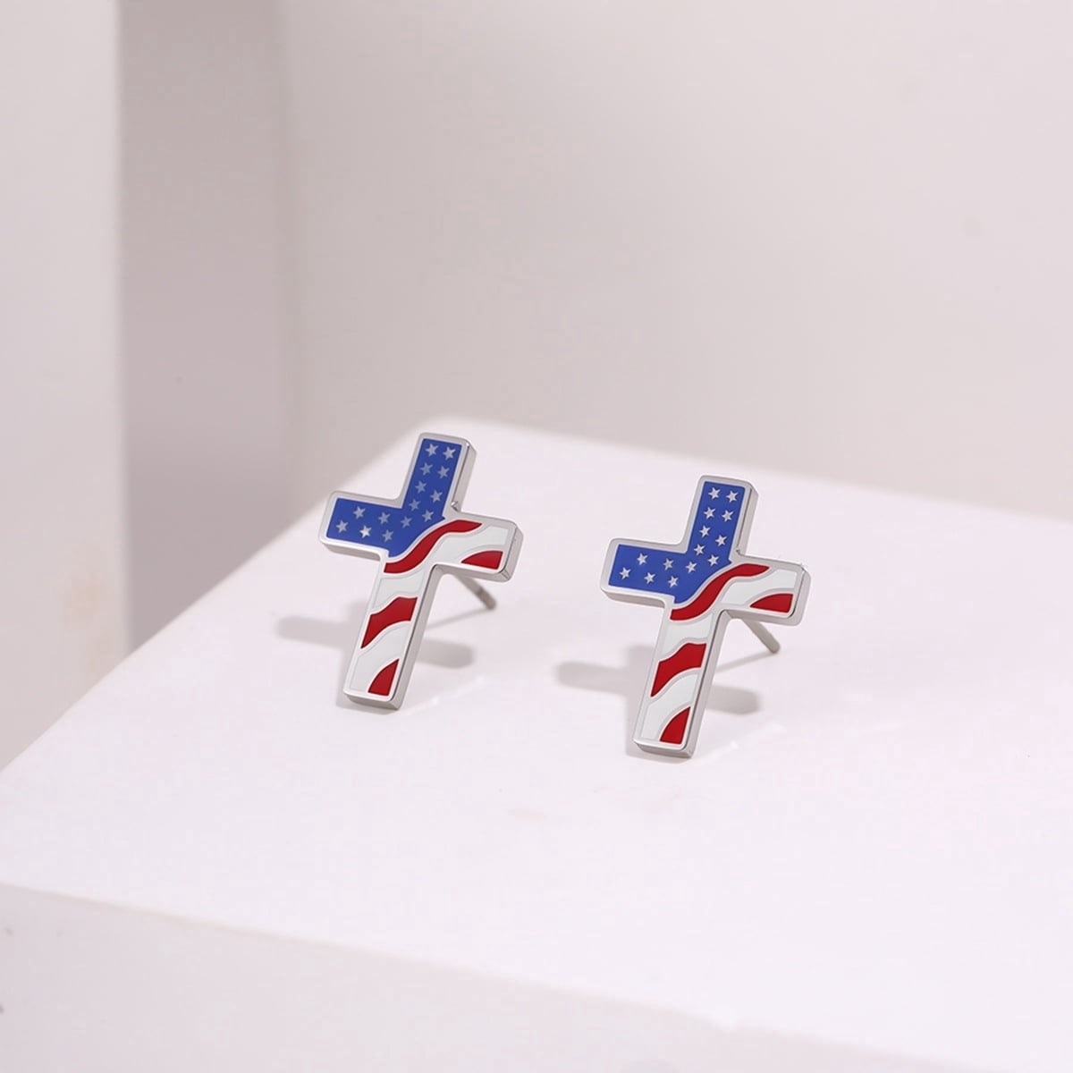 Terandius 925 Sterling Silver Plated American Flag Cross Stud Earrings – Patriotic Enamel Independence Day Jewelry, Red White Blue Earrings Gift for Women, July 4th Accessories