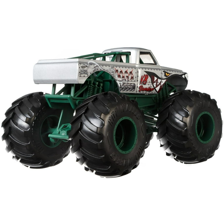 Hot Wheels Monster Trucks 1:24 Scale V8 Bomber Play Vehicle