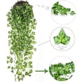 thumbnail image 4 of Guirnalda de hiedra artificial adaptable al clima: paquete de 12 plantas colgantes de 84 pies para decoración del hogar, bodas, oficina, hojas de tela, tallos de plástico, realistas y reutilizables, 4 of 8