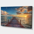thumbnail image 2 of Lever de Soleil Brillant sur la Jetée de la Mer - Tableau Moderne, 2 of 3