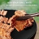 thumbnail image 5 of ¡Campaña con descuento!Estera para barbacoa resistente a altas temperaturas, estera para barbacoa antiadherente, estera para parrilla de barbacoa, estera para barbacoa de papel, 5 of 8