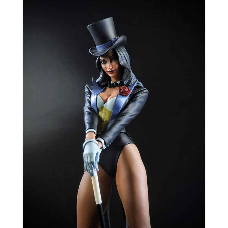 ＤＣダイレクト スタチュー ザターナ by J・スコット・キャンベル DC Cover Girls Zatanna by J. Scott Campbell 1:8 Statue