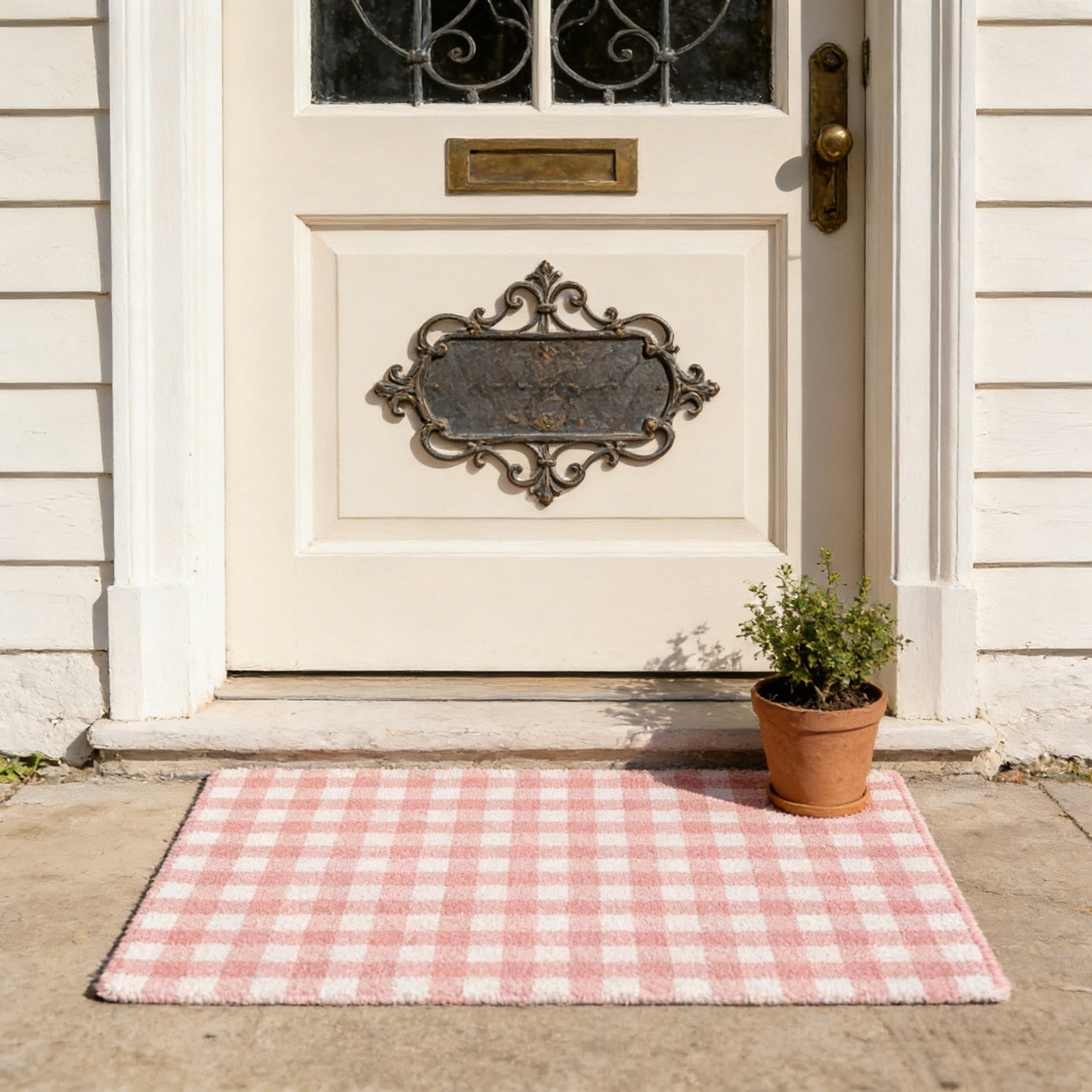 Buffalo Plaid Rug 60x40cm Pink and White Checked Rug Washable Doormats Indoor Outdoor Rugs for Layered Front Door Mats, Porch, Kitchen, Farmhouse, Entryway