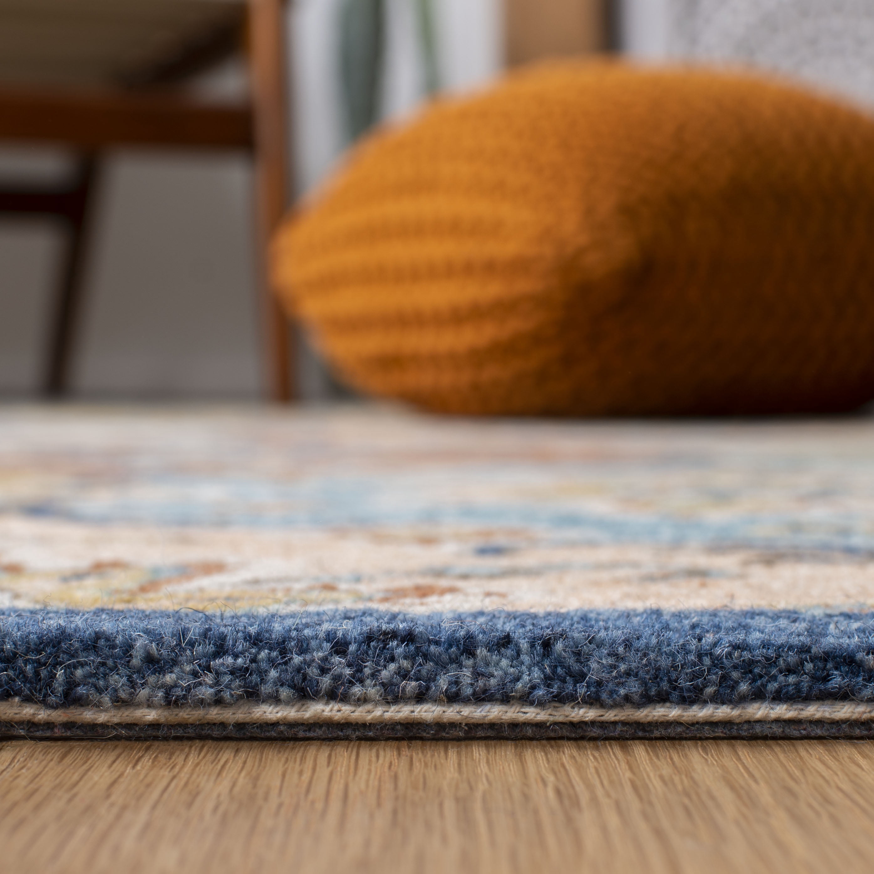 SAFAVIEH Heritage Skylar Oriental Wool Area Rug, Blue/Rust, 8' x 10'