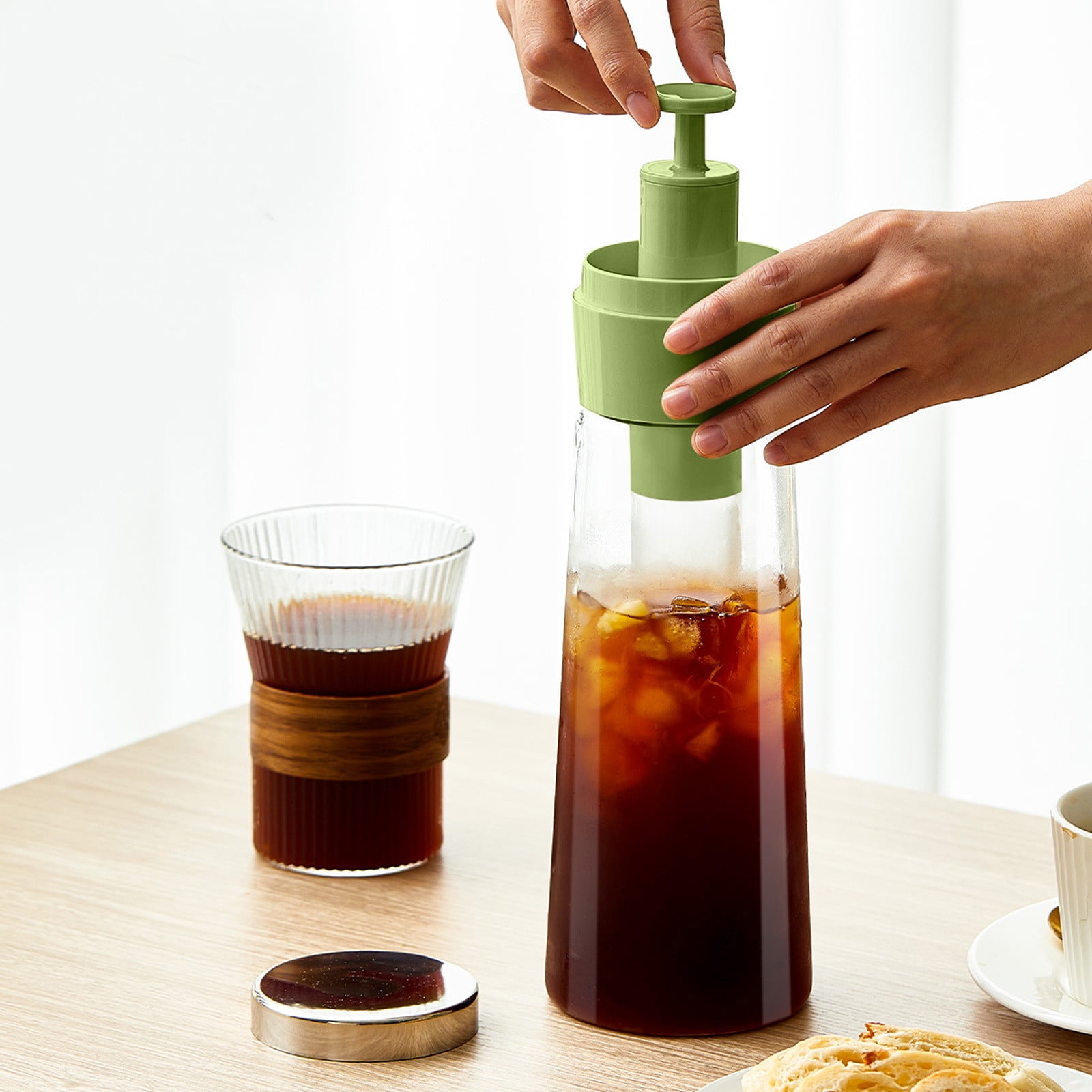 Glass Cold Brew Coffee Pitcher - Airtight 16oz Borosilicate Carafe with Stainless Steel Filter for Iced Coffee & Tea - Hot/Cold Compatible Brewing System