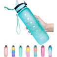 thumbnail image 1 of Botella de agua potable a prueba de fugas de 32 oz con marcador de tiempo y pajita para garantizar que beba suficiente agua durante todo el día para los entusiastas del ejercicio y el aire libre Xemadio LRWJ259-1, 1 of 7
