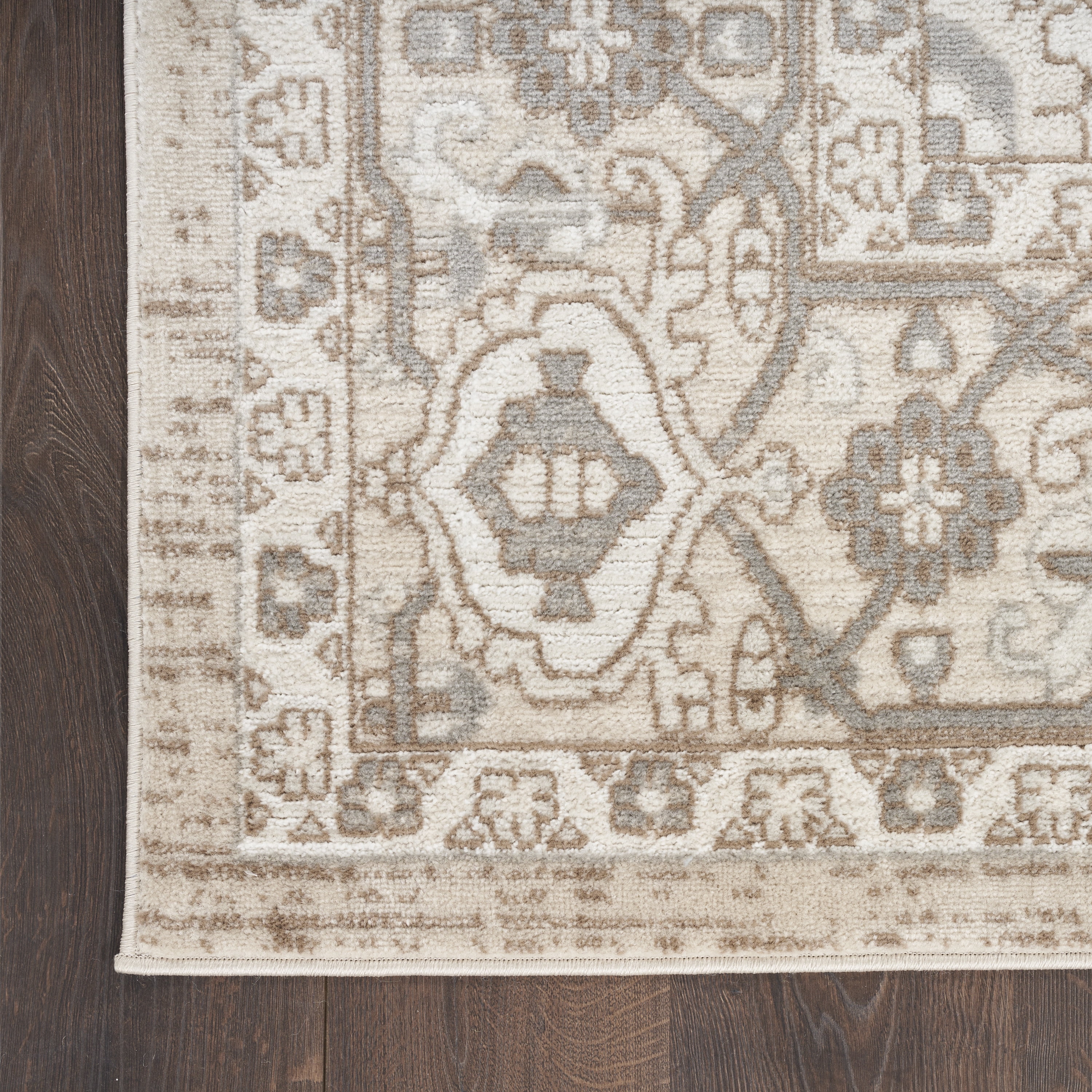 Nourison Concerto Persian Beige 5'3" x 7'3" Area Rug, (5x7)