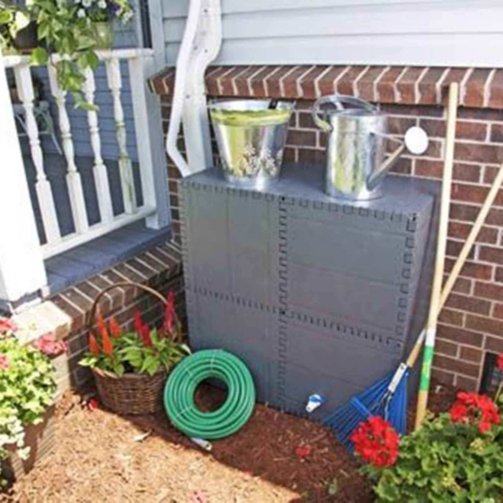 BuildABarrel 100 Gallon Rain Barrel with Diverter