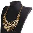 thumbnail image 3 of Colgante de filigrana de Moda Hugo Cadena Chunky Color Oro, 3 of 6