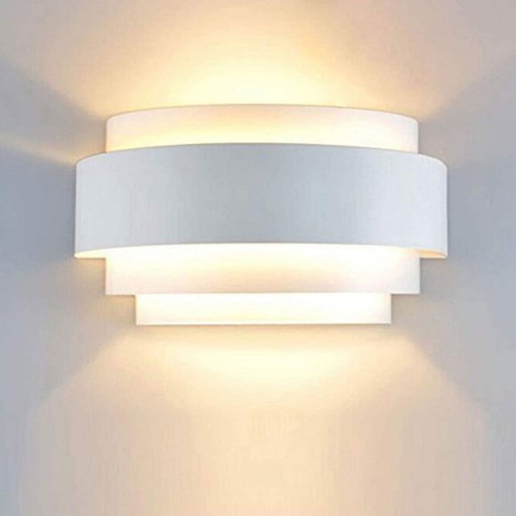 Applique Murale LED Intérieure en Fer, Design Moderne Original, Ampoule E27 Incluse, Éclairage Décoratif pour Chambre, Escalier, Salon - Blanc Chaud 12W