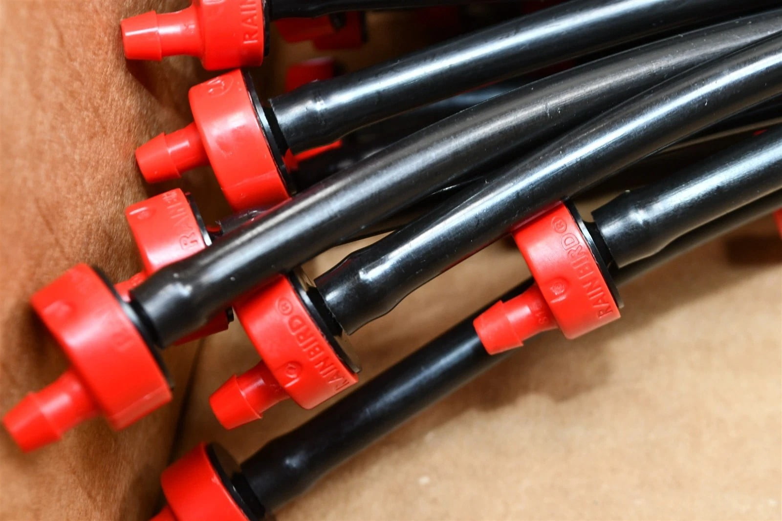 (25) Rain Bird 2 GPH Drip Irrigation PC Drip Emitters + 1/4" Vinyl Drip Line Hose