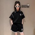 thumbnail image 2 of Conjunto de Polo de verano para niñas, camiseta con cuello con volantes, pantalones cortos, ropa de moda de dos piezas de estilo coreano para niños medianos y grandes, 2 of 5