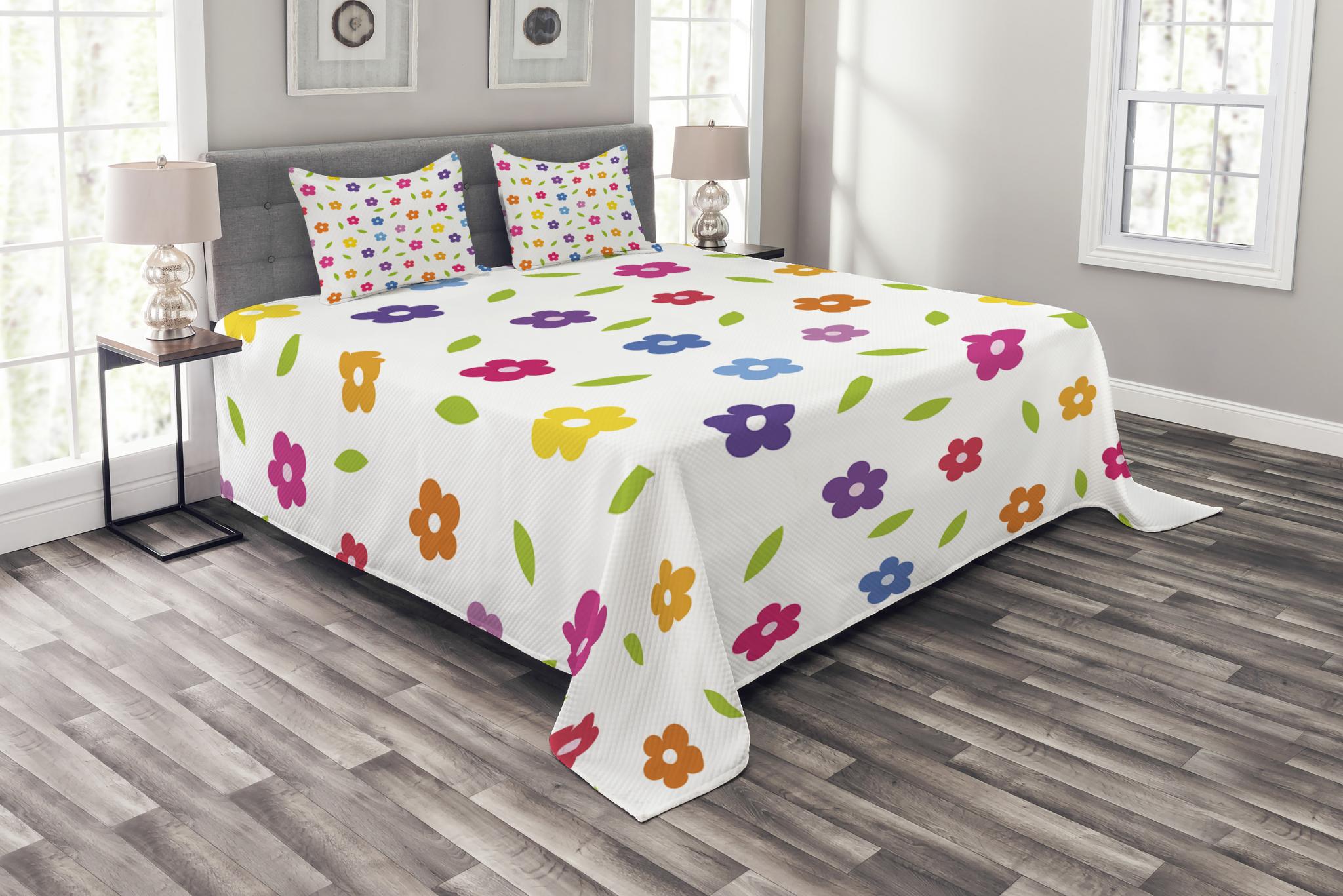 Colorful Bedspread Set King Size, Vibrant Colored Daisies Leaves Spring