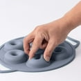 thumbnail image 5 of Silicone Donut Baking Pan with Handle, Bagels Pan Easy Cleaning Donut Pans with Solid Circle for Cookie Cake (Gray), 5 of 7