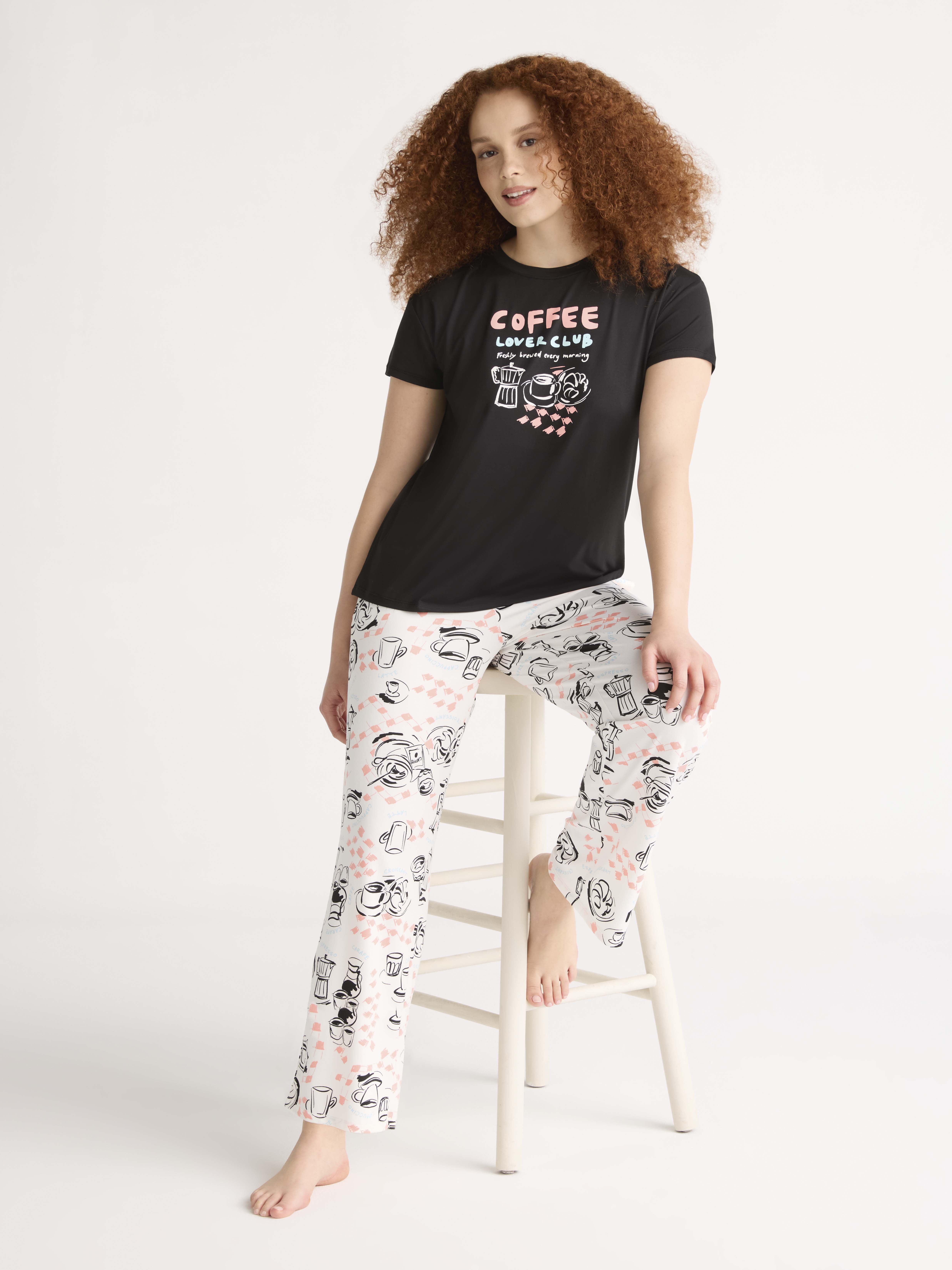 Joyspun Women's Short Sleeve Sleep Top and Open Leg Pants Pajama Set, 2-Piece, Sizes XS-3X