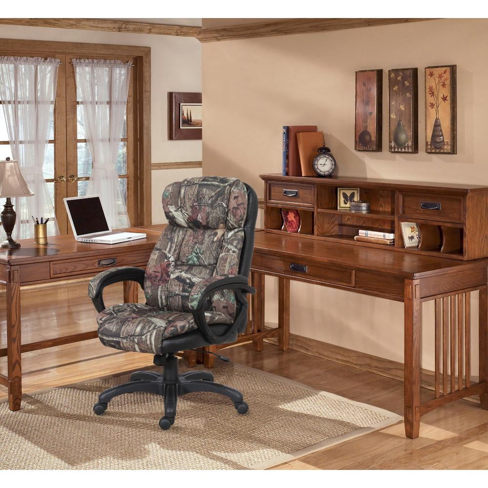 OS Home and Office Furniture,  Model 843-20-900,  Executive Chair in Mossy Oak/Black