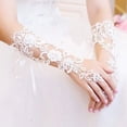 thumbnail image 2 of 1 Paire de Gants de Mariée de Mariée Floral en Dentelle Blanche Robe de Soirée Sans Doigts, 2 of 5