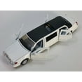 thumbnail image 3 of Kinsmart 1999 Lincoln Town Car Stretch Limousine Limo 1:38 Diecast Model White, 3 of 6