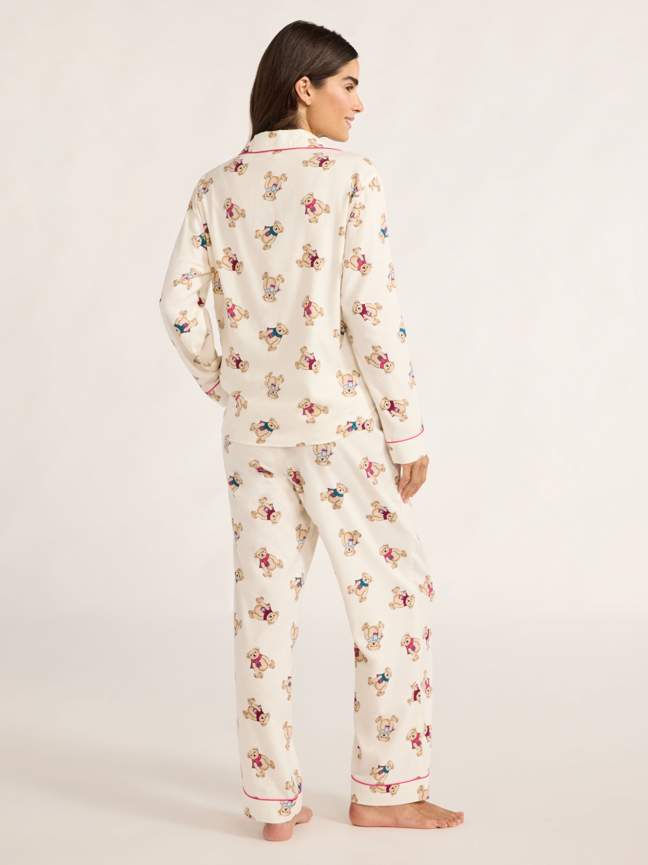 Joyspun Women's Flannel Long Sleeve Top and Pants Pajama Set, 2-Piece, Sizes XS-3X