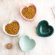 thumbnail image 5 of QPENWEI Blanc Gamelle Chat Surélevée et Inclinée - Bol Chat Ceramique Haut Incline Anti Vomissement - Gamelles pour Chats - Gamelle pour Chat - Bol Nourriture pour Chat - Ecuelle pour Chat Lave-Vaisse, 5 of 5