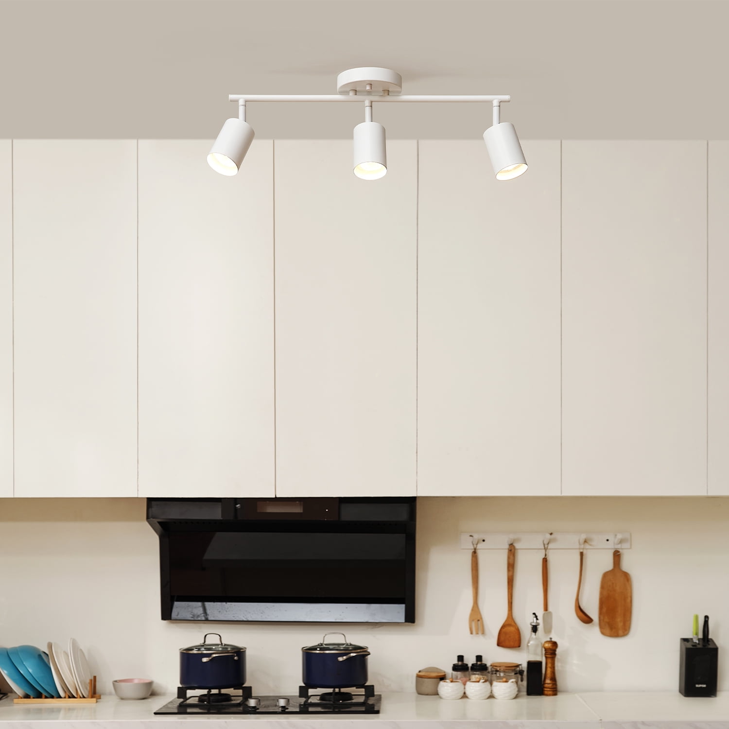 Globe Electric 21" 3-Light Matte White Track Lighting with Pivoting Track Heads