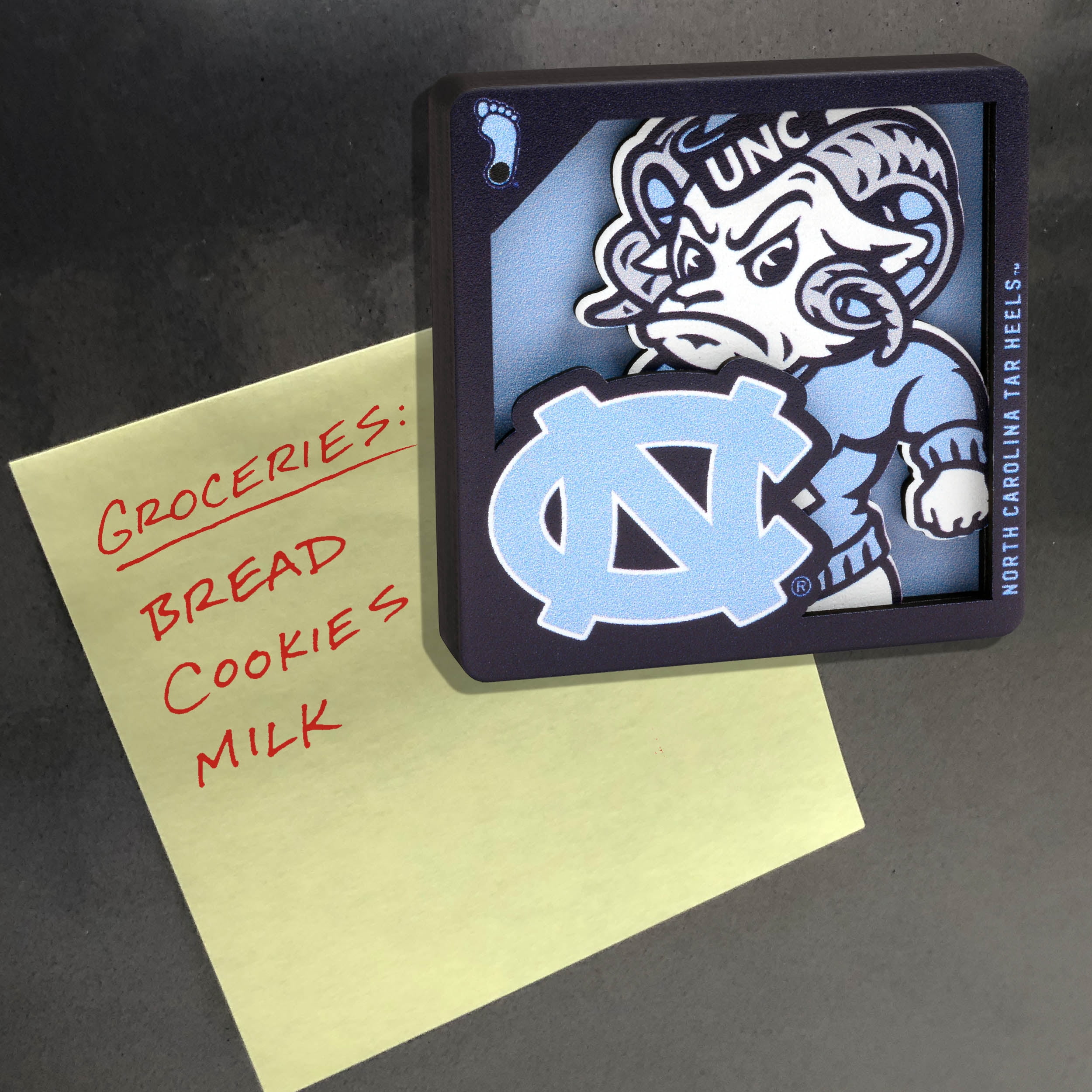 YouTheFan NCAA North Carolina Tar Heels 3D Logo Series Magnet