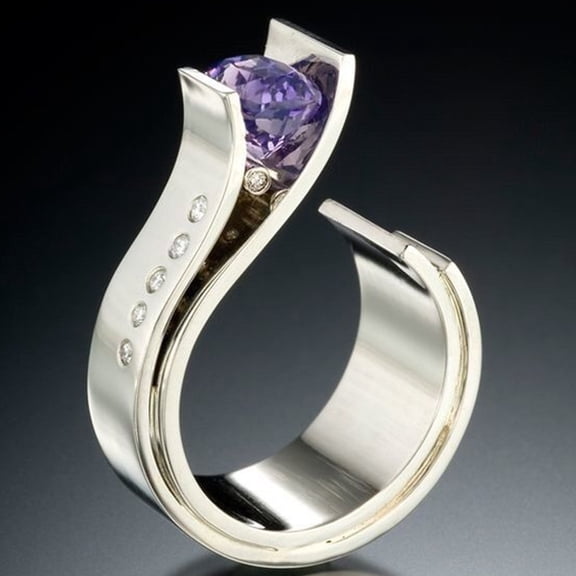 Women's Modern Amethyst Diamond Two-Color Ring