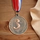 thumbnail image 1 of Medallas de Premios de Medalla de Oro/Plata/Bronce de 5 cm con Medallas de Medallas de Metal Ganador de Metal de la Competencia de la Cinta, 1 of 8