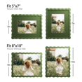 thumbnail image 4 of Marco de fotos THKRLOF 8 x 10 con tapete para 5 x 7 pulgadas, madera verde con cristal, 4 of 7