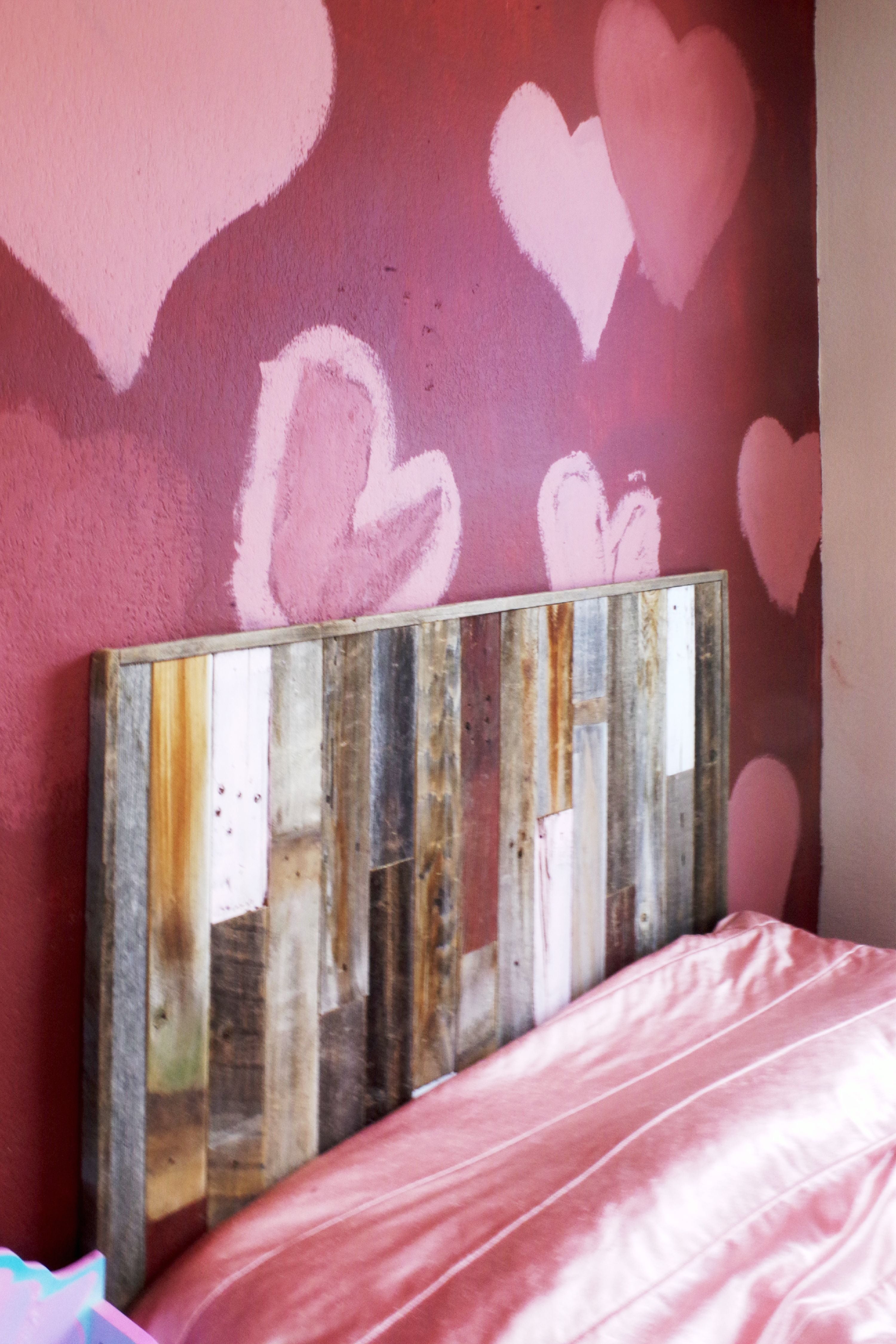 Wallmounted Pink Turquoise White 45 34x36 Reclaimed Barn Wood Childrens Bedroom Furniture Set Rustic Twin Size Bed Panel Headboard Home Living Bedroom Furniture Kromasol Com