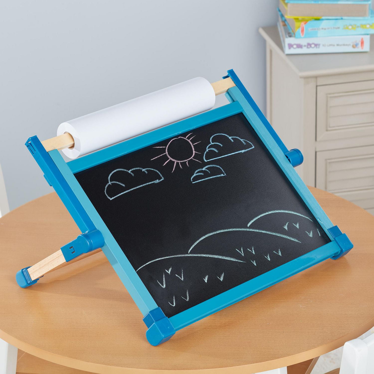 Melissa & Doug Double-Sided Magnetic Tabletop Art Easel - Dry-Erase Board and Chalkboard - FSC Certified, Tabletop Easel