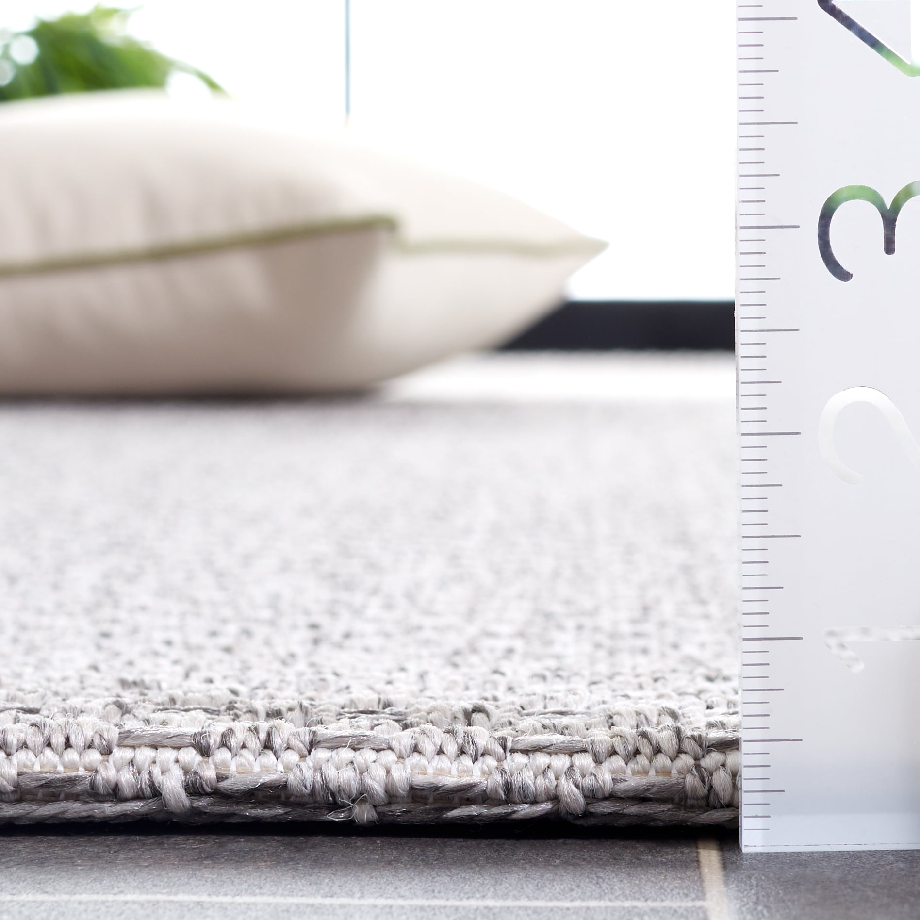 SAFAVIEH Sisal All-Weather Ophelia Solid Indoor/Outdoor Runner Rug, Light Grey, 2'2" x 8'