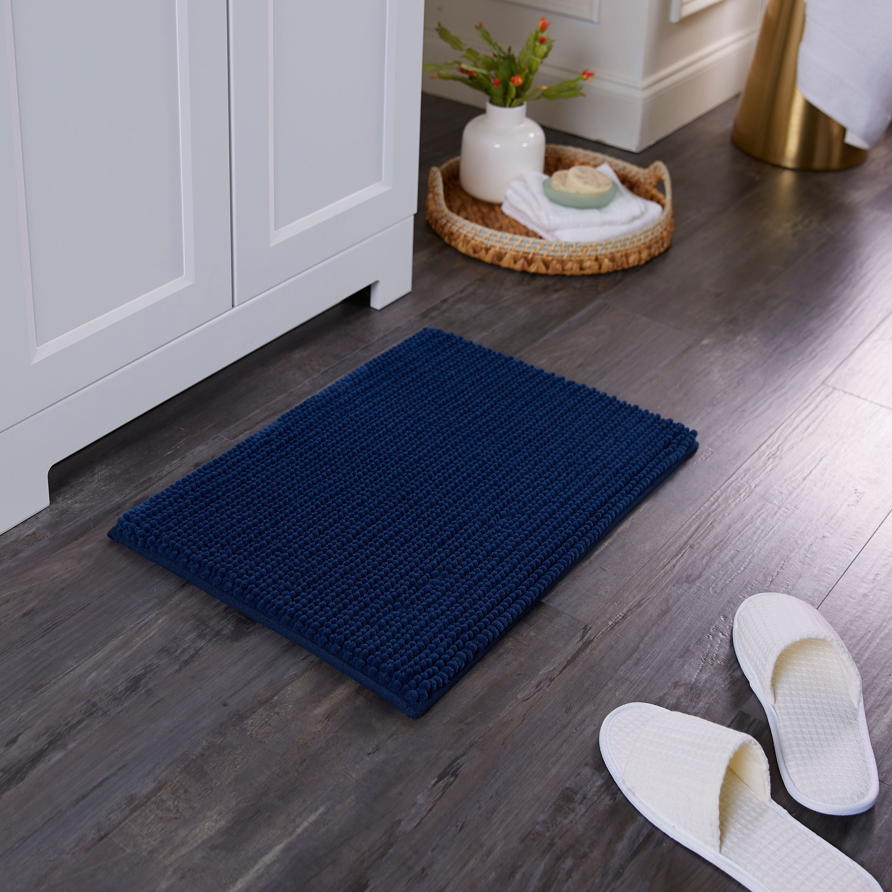 Better Homes & Gardens Memory Foam Noodle Bath Mat, Blue Admiral, 17" x