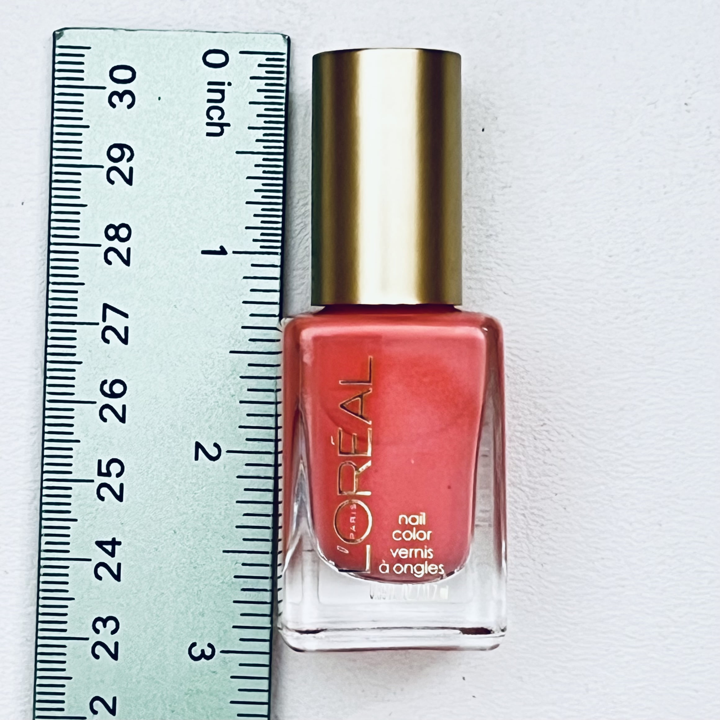 L'Oreal Paris Colour Riche Nail Polish 132 Taste of Romance