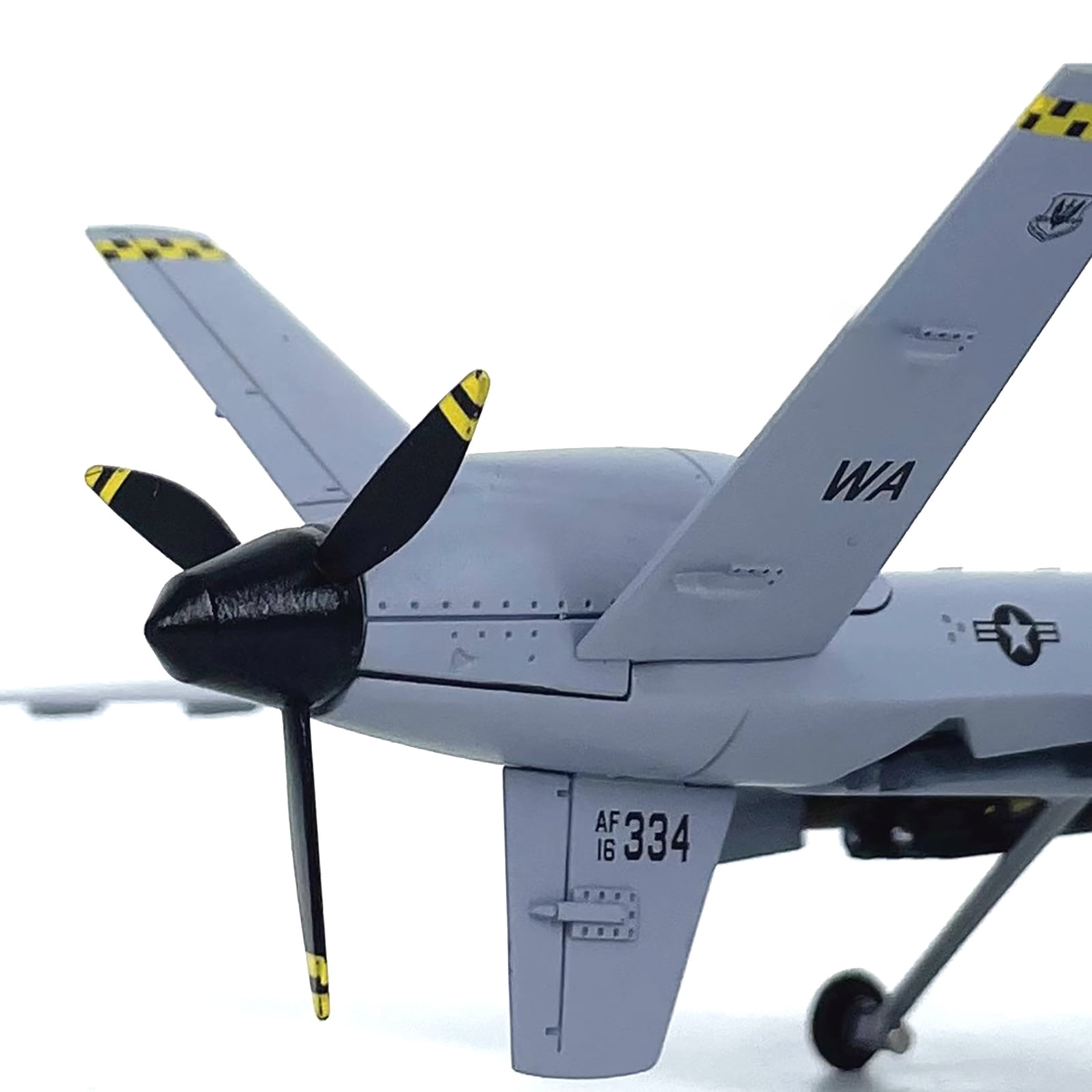TAPDRA MQ-9 Reaper UAV Desktop Decor Model, US Air Force Themed, Ideal for Plane Enthusiasts