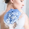 thumbnail image 2 of Esponja de baño de doble cara con textura de arena fina y lado suave para adultos, estropajo exfoliante para el cuerpo, estropajo de limpieza profunda, accesorio de ducha unisex, disponible en azul, 2 of 6