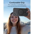 thumbnail image 4 of Funda ESR HaloLock Zero Clear para iPhone 16e, color negro esmerilado, 4 of 7