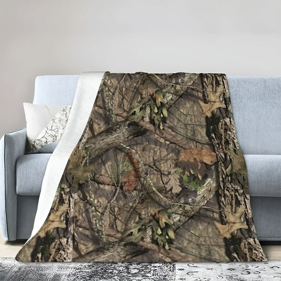 AUQ Camo Hunting Camouflage Forest Throw Blanket Super Soft Warm Bed Blankets for Couch Bedroom Sofa Office Car,All Season Cozy Flannel Plush Blanket for Girls Boys Adults